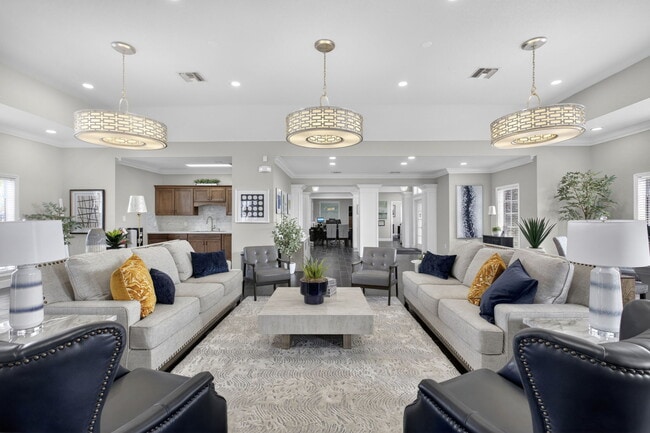 Building Photo - The Ivy at Gatehouse