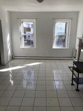 Building Photo - 12 Van Reipen Ave