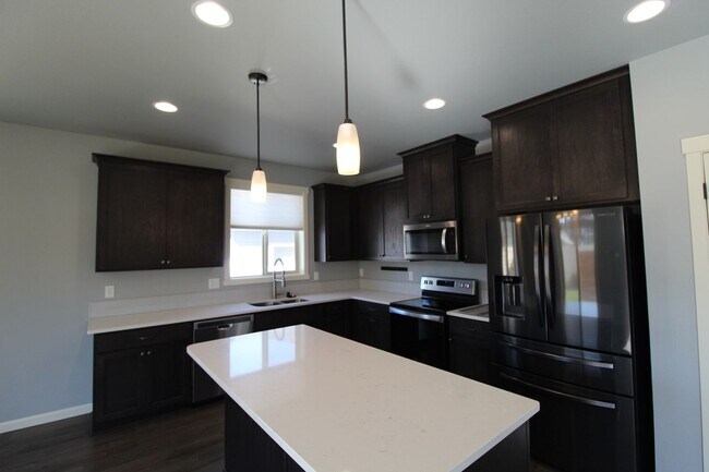 Foto del edificio - 7020 Dorchuck Rd