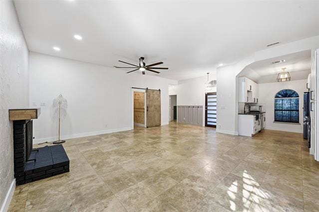 Building Photo - 7829 Creekview Dr