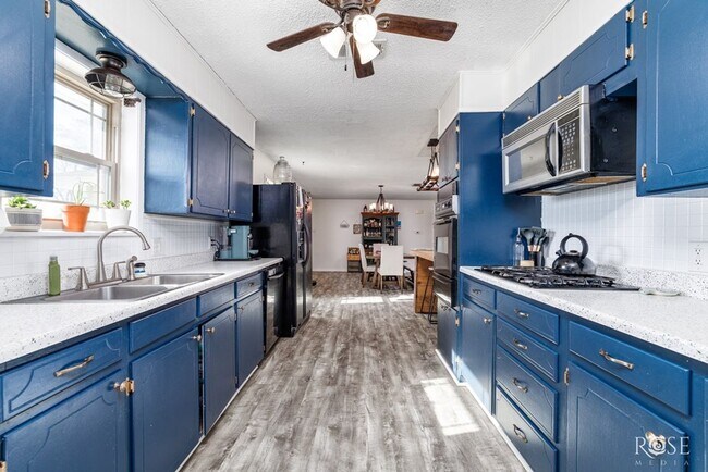 Foto del edificio - Beautiful and Spacious Retreat in Wall, TX...