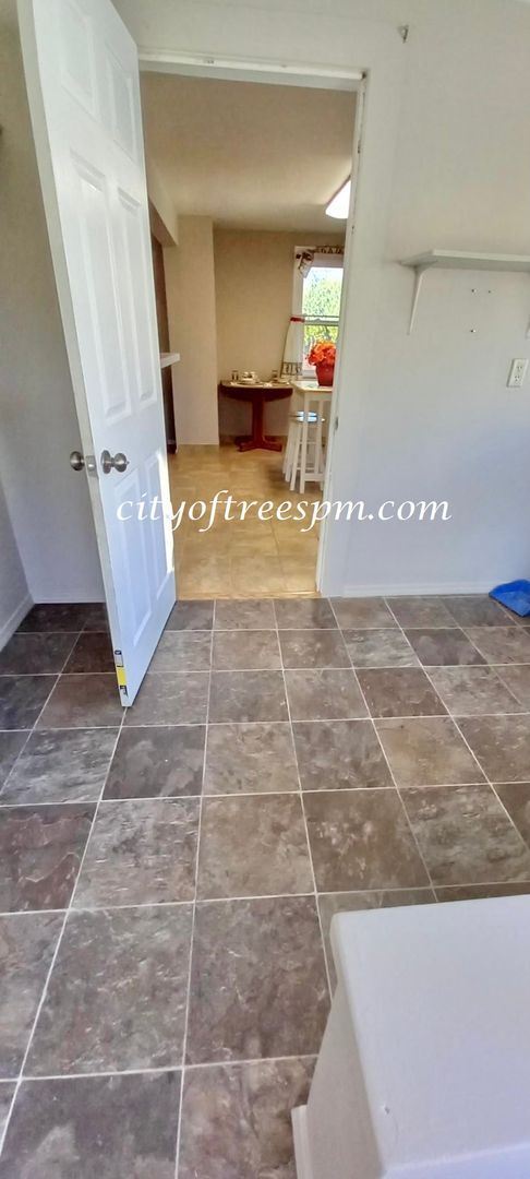 Foto del edificio - 1 br, 1 bath House - 2713 W Wymer St