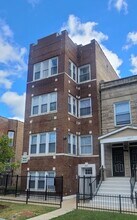 Building Photo - 1423 S Drake Ave