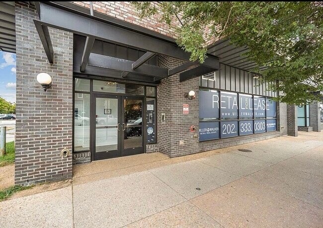Building Photo - 1402 H St NE