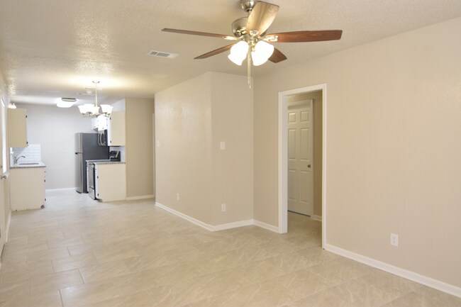 Foto del edificio - 2708 Mountain Ave