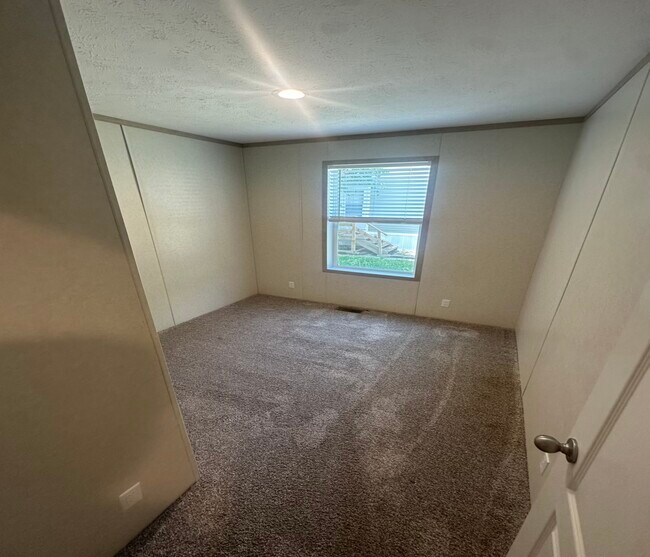 Foto del edificio - 7519 Dorr St