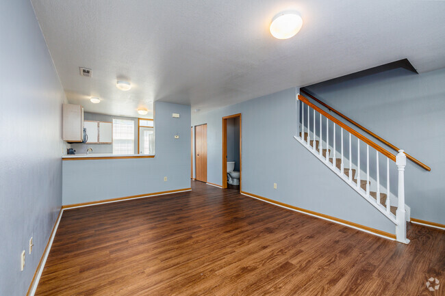 Interior Photo - Oak Point Townhomes