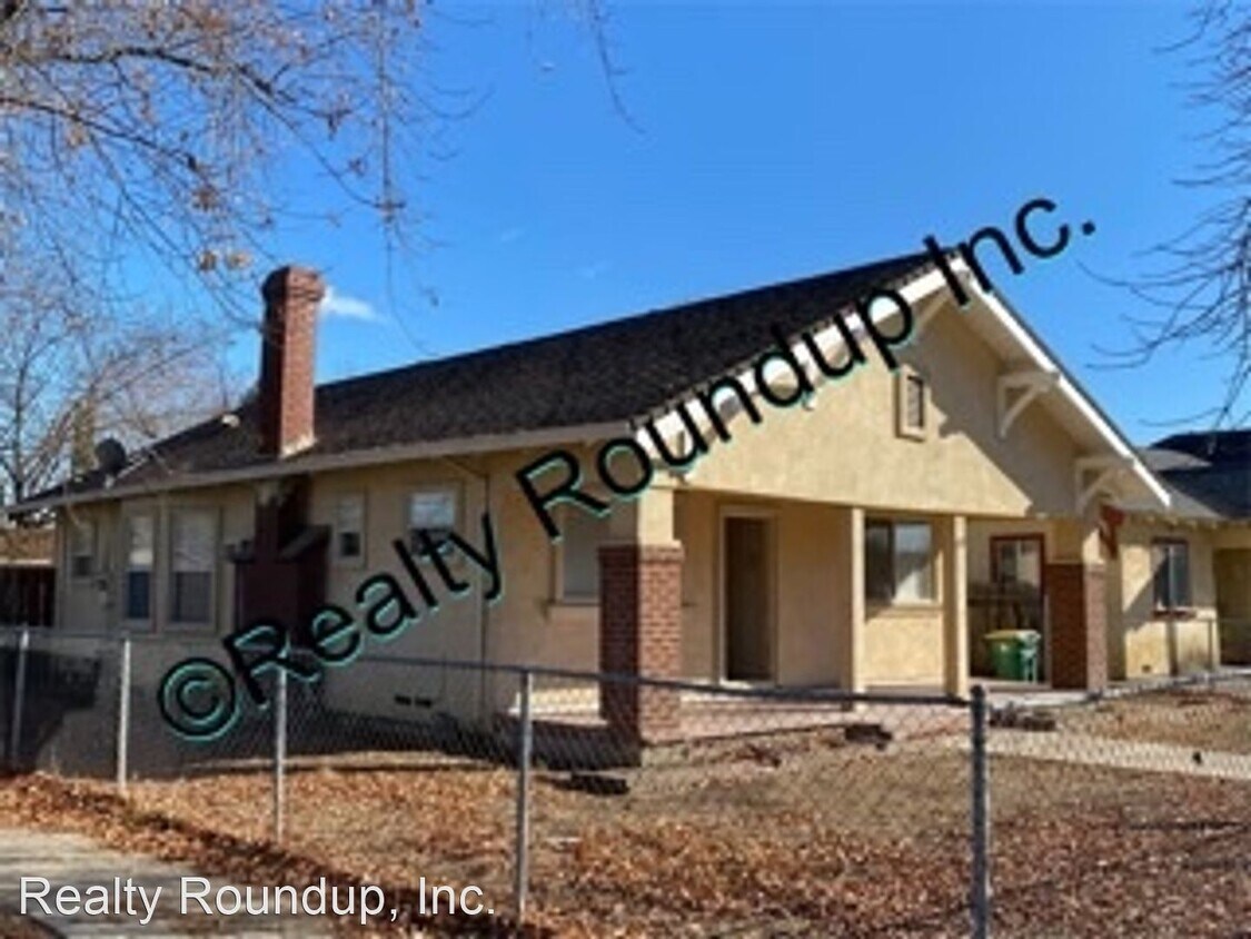 Foto principal - 2 br, 1 bath House - 1702 S. American St