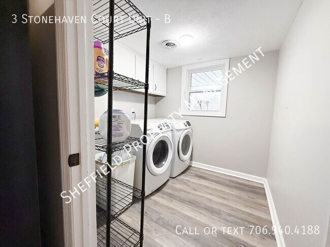 Foto del edificio - 3 Stonehaven Ct