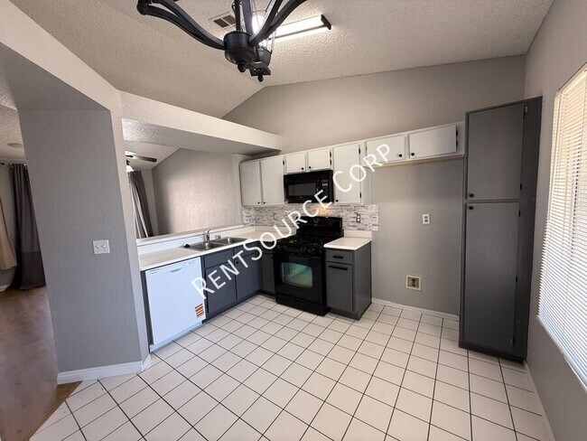 Building Photo - 3708 Cornelius Ct