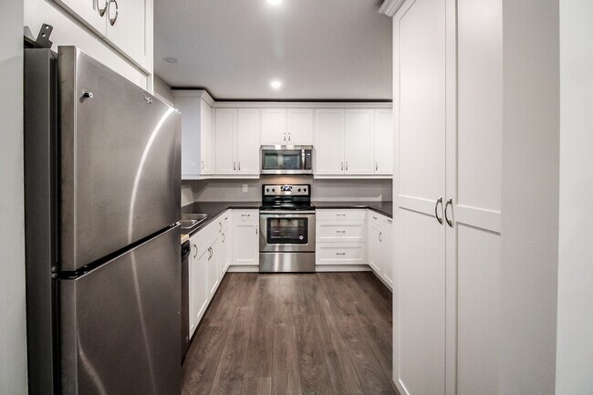 Photo du bâtiment - 668 Highpoint Ave