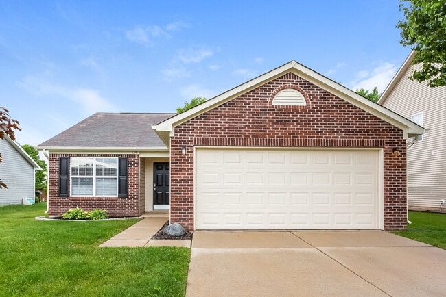 Building Photo - 126 Thistle Wood Dr