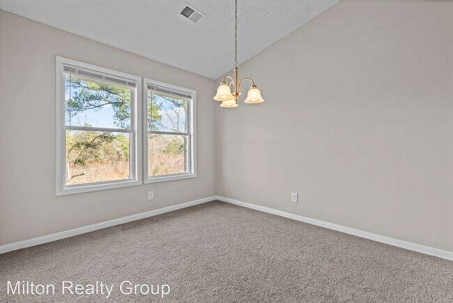 Building Photo - 2 br, 2 bath House - 6748 Willowbrook Dr. #9