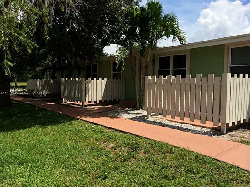 Foto principal - 7120 Southgate Blvd