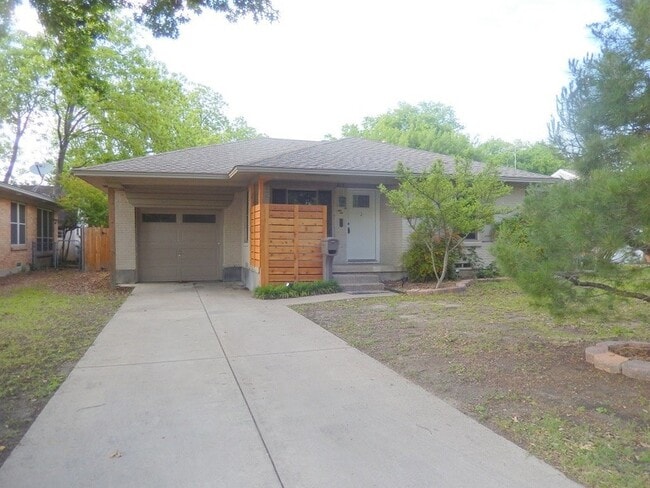 Photo - 3115 San Vicente Ave House