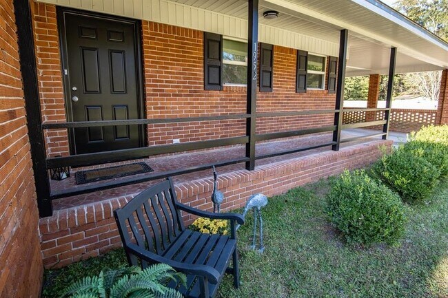 Foto del edificio - 1952 Harriet Dr