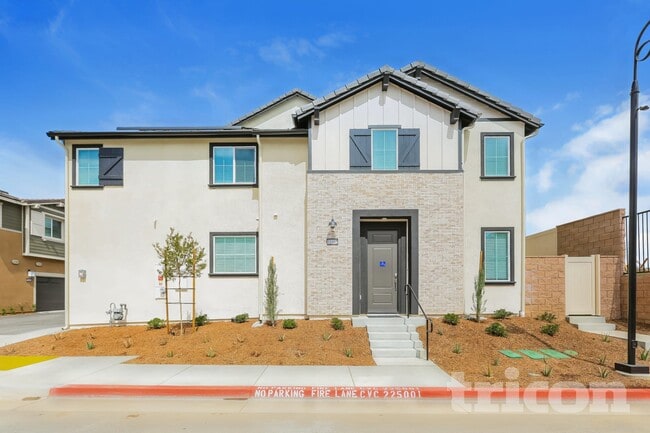Building Photo - 31662 Rosetta St