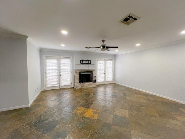 Foto del edificio - 14335 Still Meadow Dr