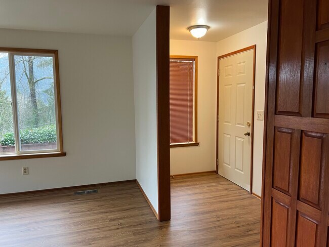 Building Photo - 795 Wildwood Blvd SW
