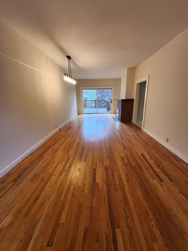 Foto del edificio - 773 15th Ave