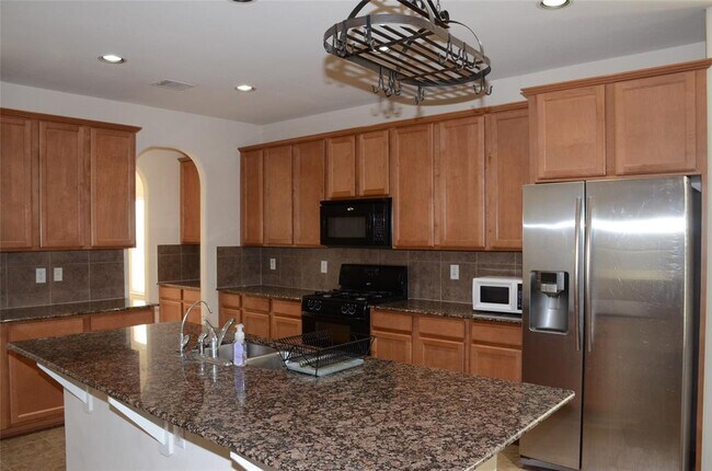 Building Photo - 18218 Fairhope Oak Ct