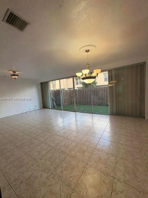Foto del edificio - 835 NW 81st Way