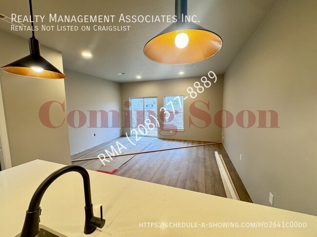 Building Photo - 13817 W Audra Ln