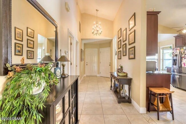 Foto del edificio - 906 Smokerise Blvd