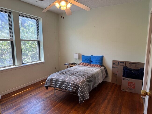 Foto del edificio - 313 Summit Ave