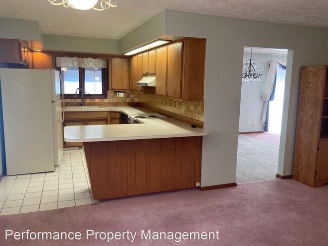Building Photo - 3 br, 3 bath House - 4924 Cresthaven Dr