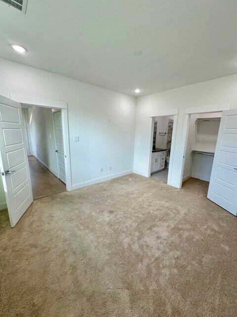 Building Photo - 4623 Cochran St