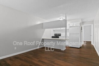 Building Photo - 642 N 31 St