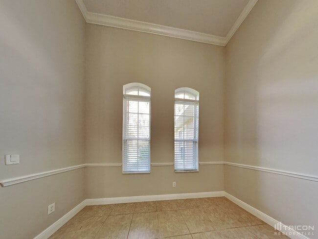 Building Photo - 4534 Highland Creek Dr