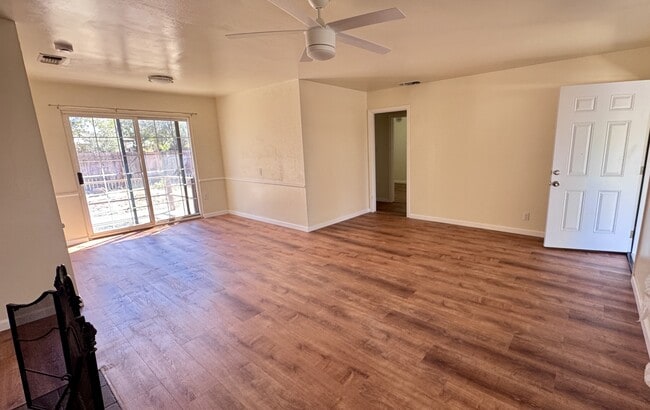 Foto del edificio - 4208 20th Ave