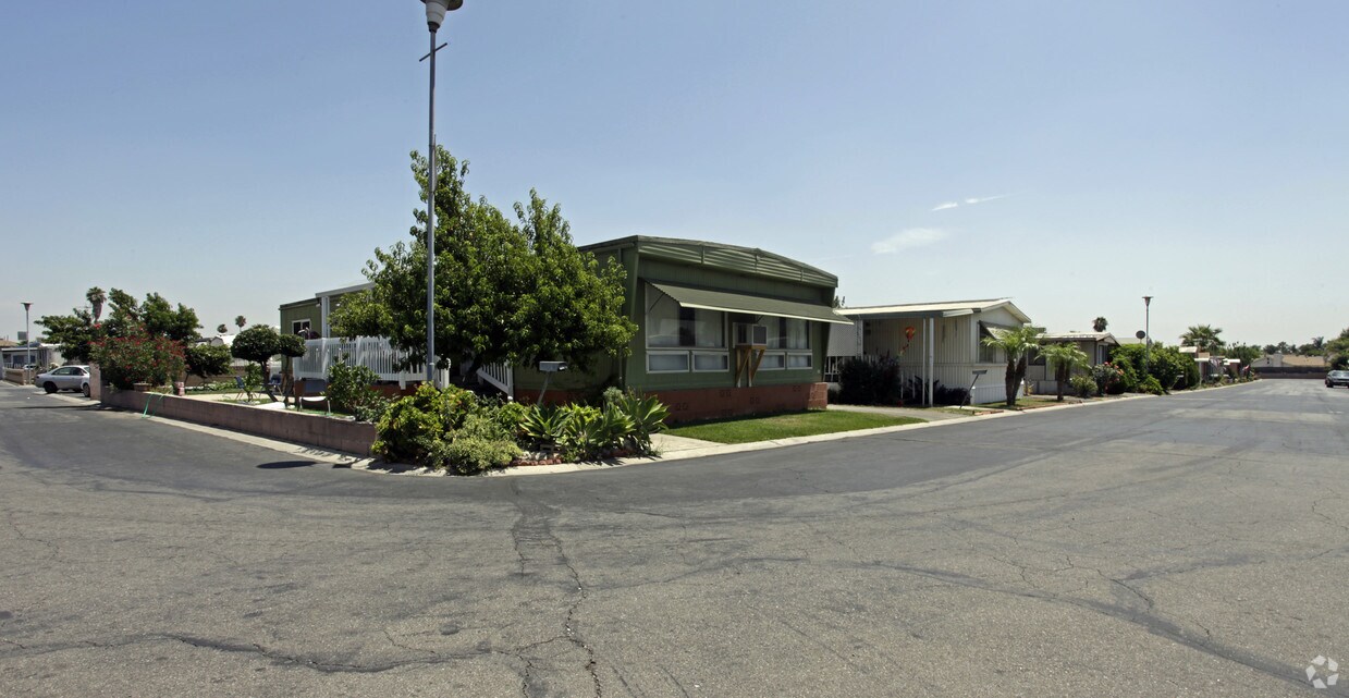 Building Photo - Stardust MHC
