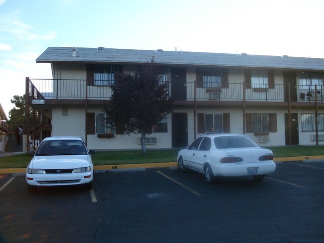 Building Photo - 4955 Jeffreys St