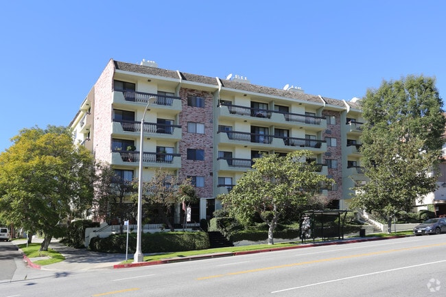 Wellworth Towers Apartments Los Angeles Ca Wellworth Towers Apartments