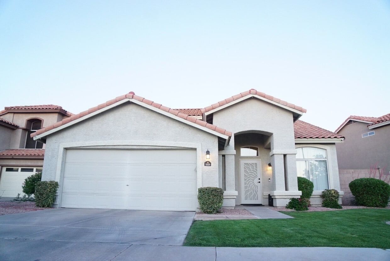 Beautiful Chandler Rental Dobson & Ray - Beautiful Chandler Rental Dobson & Ray