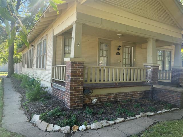 Building Photo - 803 Egan St