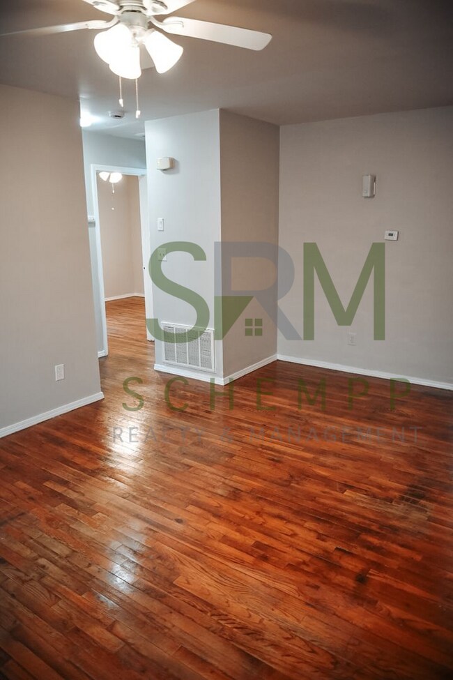 Foto del edificio - 4700 Walnut Grove Ave