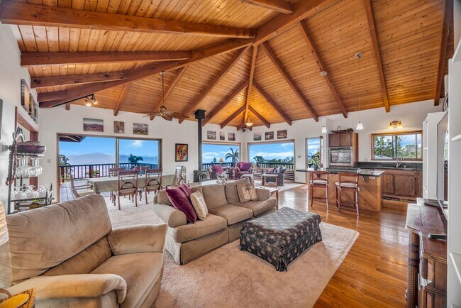 Foto del edificio - Fully Furnished 4BR in Kula. Garage, Bonus...