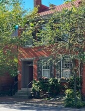 Building Photo - 136 W Pomfret St