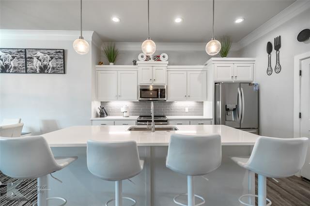 Foto del edificio - 4517 Crosley Ln