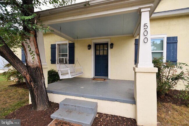 Foto del edificio - 500 E Main St