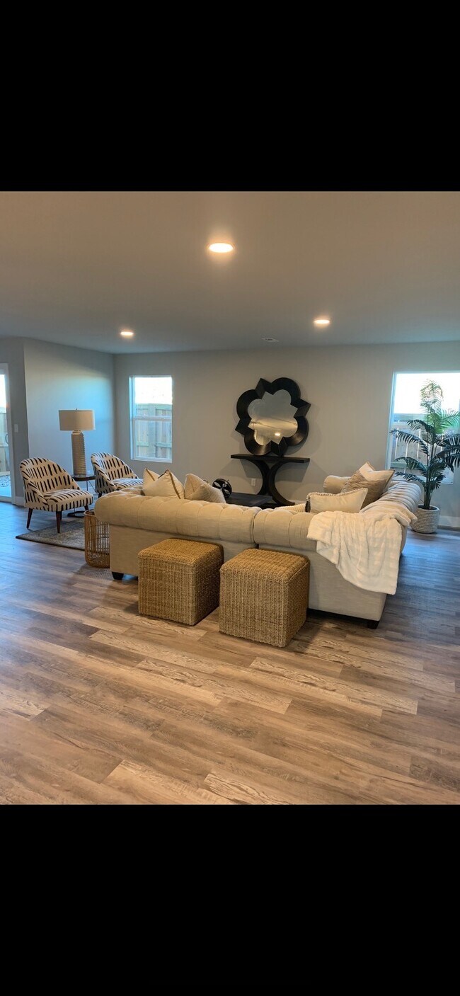 Foto del edificio - 8810 W Haylee St