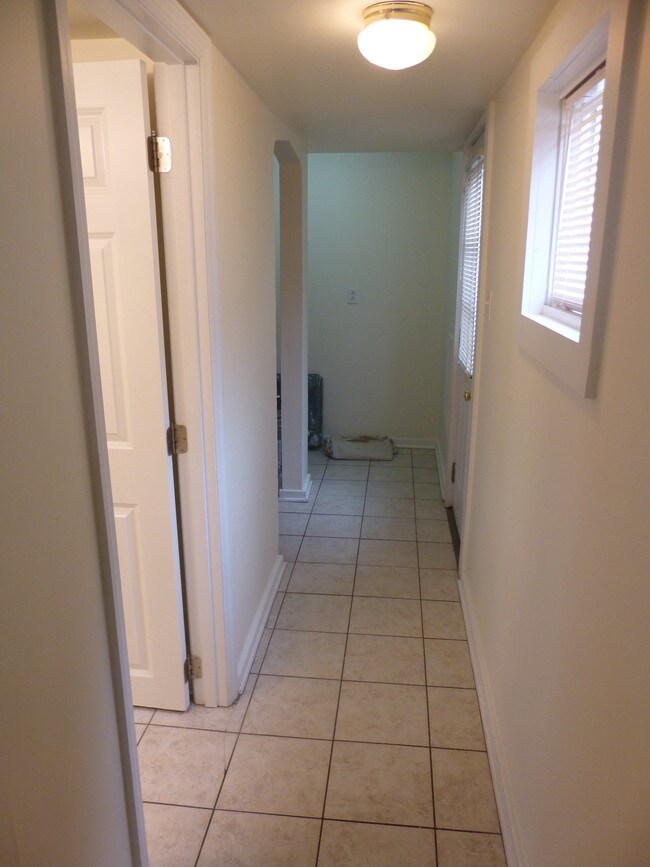 Foto del edificio - 2606 Larkins Way