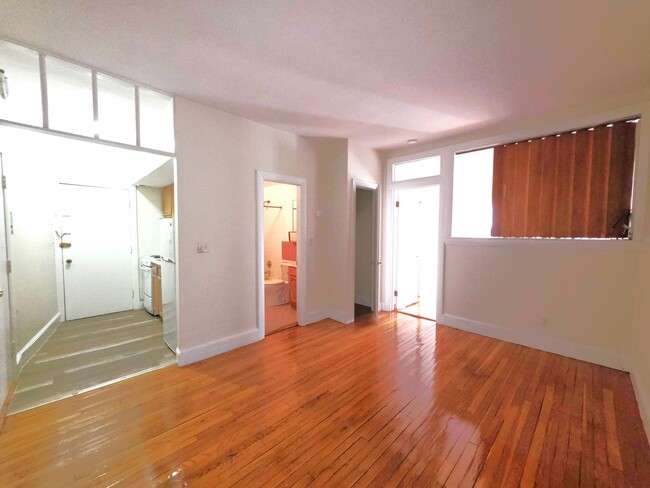 Photo - No Brokers Fee, No Security Deposit,  Heat, Hot Water Included, Elevator, Laundry, Parking for Rent Apartment