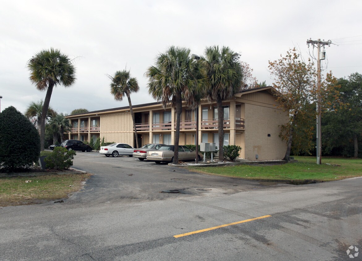 Foto principal - 505 28th Ave N
