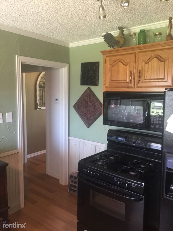 Building Photo - 2 br, 1 bath House - 804 Hickory St
