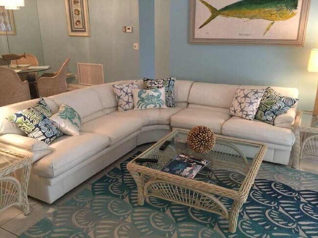 Foto del edificio - 905 Sandy Oaks Dr